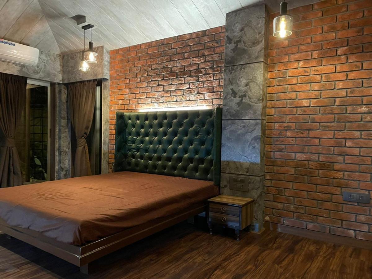 Cold Spot Village Resort 马哈巴莱斯赫瓦尔 外观 照片