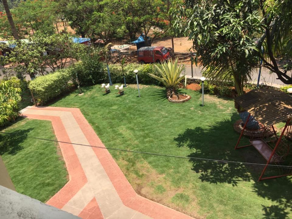 Cold Spot Village Resort 马哈巴莱斯赫瓦尔 外观 照片