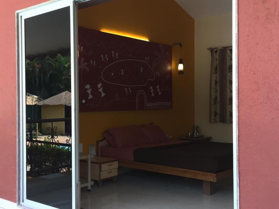 Cold Spot Village Resort 马哈巴莱斯赫瓦尔 外观 照片