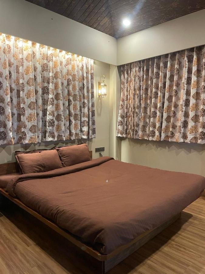 Cold Spot Village Resort 马哈巴莱斯赫瓦尔 外观 照片